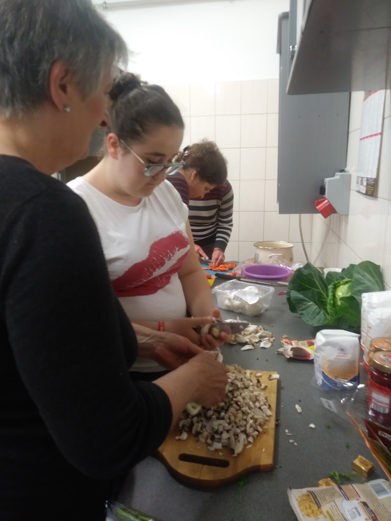 Podsumowanie Warsztatów Kulinarnych i Przeciwdziałania marnowaniu żywności – CHMIELÓW – OPL Parafia pw. Świętego Stanisława Biskupa i Męczennika w Chmielowie! 27.05.2019 r.