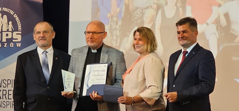 Warsztat Terapii Zajęciowej w Rudniku nad Sanem z II miejscem podczas VIII Podkarpackiego Forum Ekonomii Społecznej w Rzeszowie