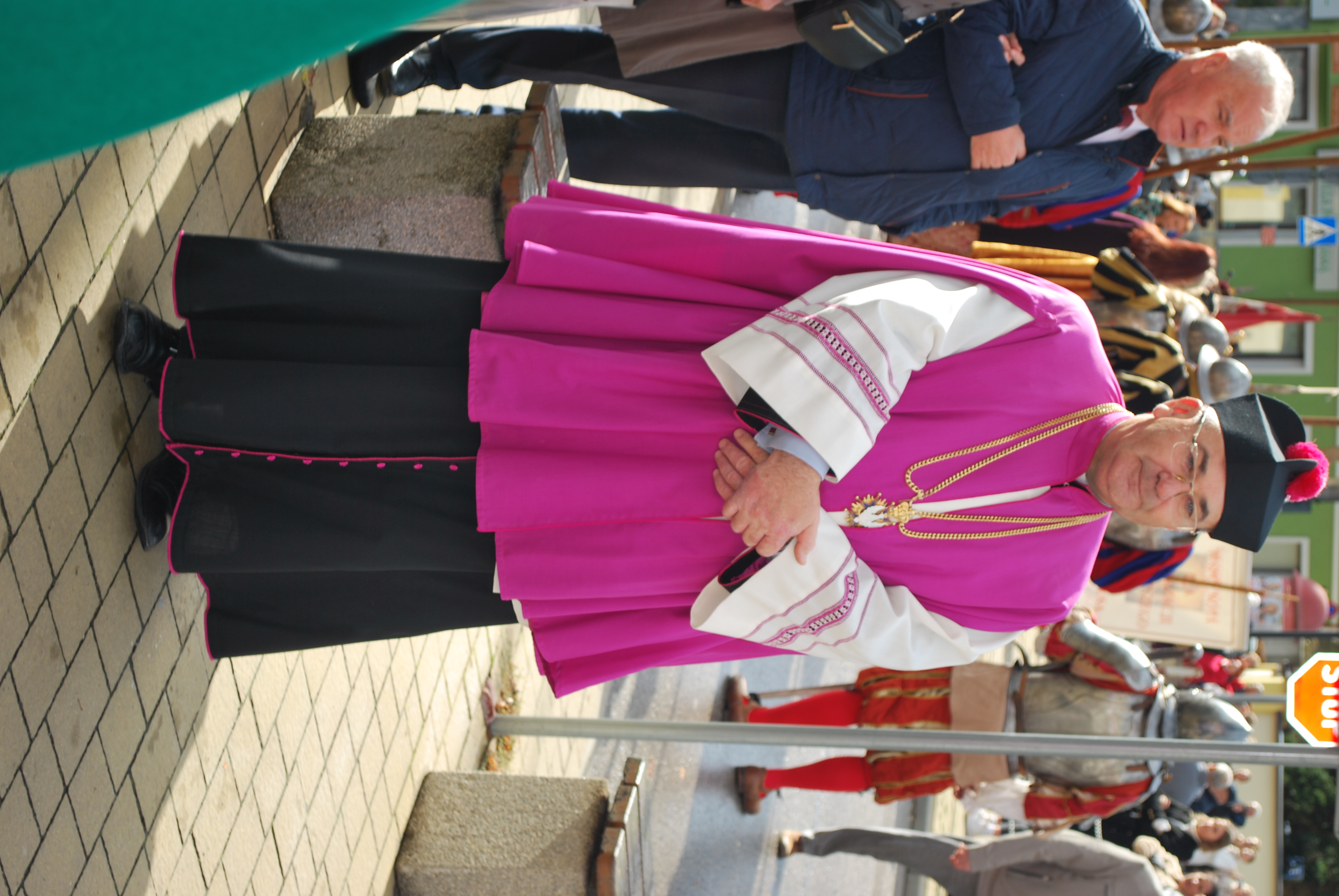 Historyczna procesja z relikwiami bł. Wincentego Kadłubka- uczczenie 800. rocznicy Jego śmierci w Sandomierzu.